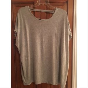 Loose fit GAIAM Grey T shirt